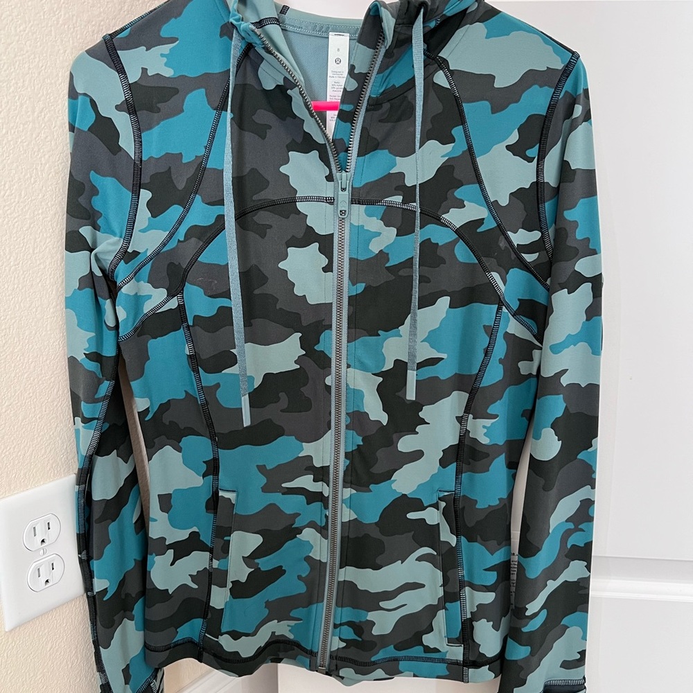 Brand new with tags. Size 8 womens